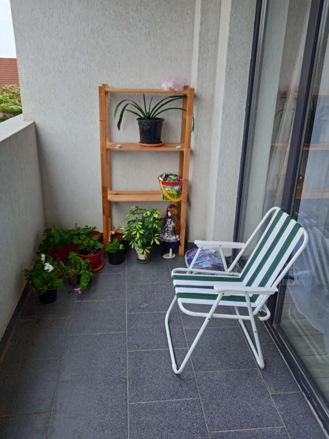 Deluxe 2 Bedroom Apartment With Balcony And Private Parking Bragadiru Екстериор снимка